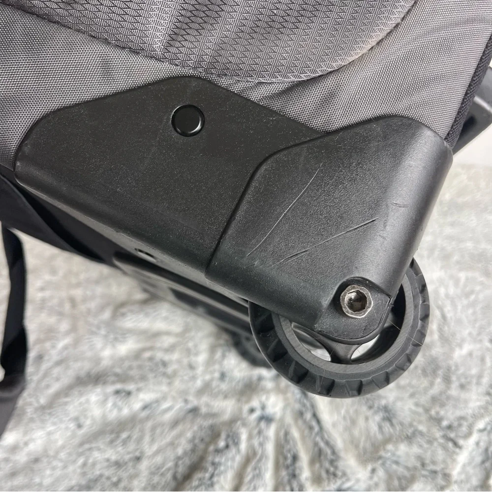 Eagle Creek Rolling Carry-On Bag with Telescoping Handle